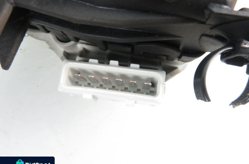 POTENCJOMETR GAZU VOLVO S80 2.4 30636003