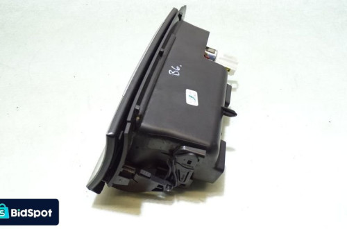 POPIELNICZKA VOLKSWAGEN PASSAT B6 2.0TDI