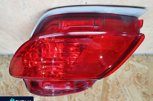 LAMPA LEWA PRZECIWMGIELNA LEXUS RX L1 2008-2015R