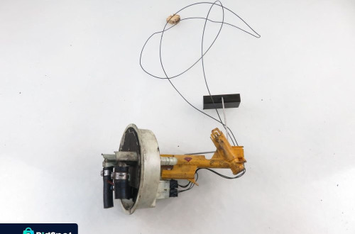 PŁYWAK MERCEDES W203 C 200 CDI 2034700141