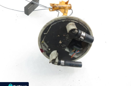 PŁYWAK MERCEDES W203 C 200 CDI 2034700141