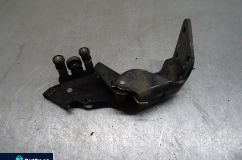 PEUGEOT 1007 1.6B ROLKA DRZWI PRAWYCH DOLNA