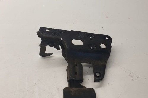 ZAMEK MASKI RYGIEL AUDI A6 C6 LIFT 4F0823480B
