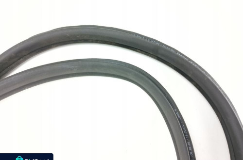 USZCZELKA DRZWI PRAWY TYŁ BMW 2 F44 GRAN COUPE 7483099