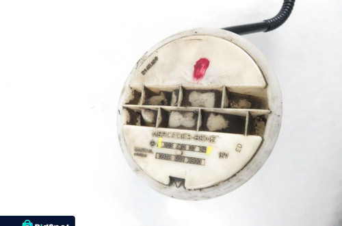 PŁYWAK MERCEDES W203 C 200 CDI 2034700794