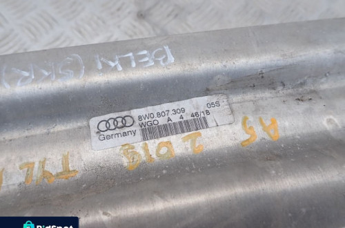 AUDI A4 B9 8W0 BELKA WZMOCNIENIE TYŁ 8W0807309 RADOM