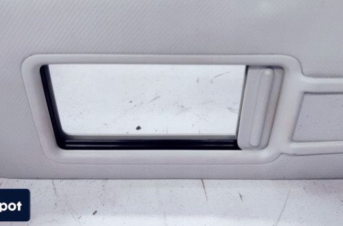 OSŁONA PRZECIWSŁONECZNA LEWA AUDI A4 B8 8K0857551N