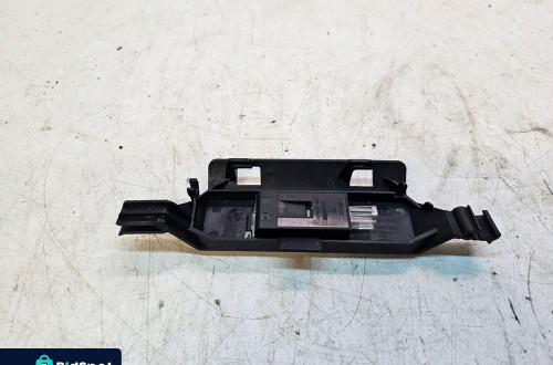 LAMPKA OŚWIETLENIE FOTELA AUDI A6 C6 A4 B7 Q7 4F0947113