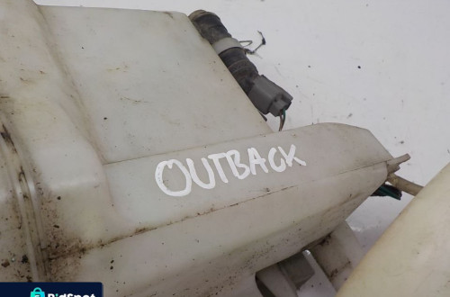 SUBARU OUTBACK IV 2.0D ZBIORNICZEK PŁYNU SPRYSKIWACZY POD XENON