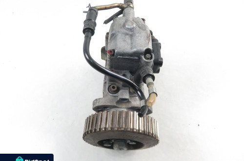 POMPA WTRYSKOWA AUDI A3 (8L1) 1.9 TDI 90 - ALH 046044977 033130107D