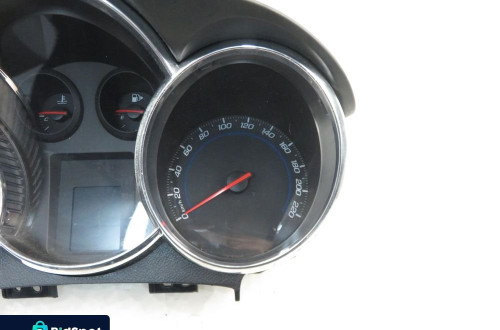 LICZNIK CHEVROLET CRUZE (J300) 2.0 CDI 95981272