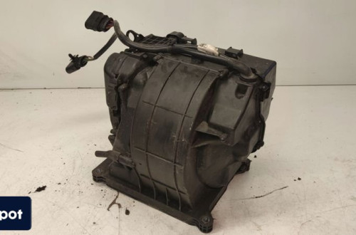 DMUCHAWA NAGRZEWNICY AUDI A6 C6 4F0820155C
