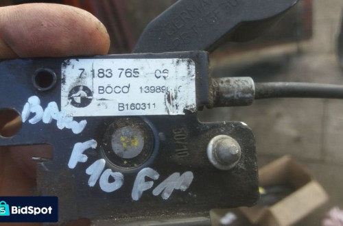 bmw f11 f10 rygiel maski przod 7183765