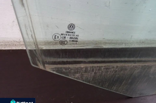 VW GOLF VI 08-16 1.2TSI SZYBA PRAWA PRAWY TYŁ TYLNA