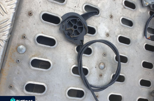 mercedes w220 linka raczka ciegno otwierania maski a2208800359