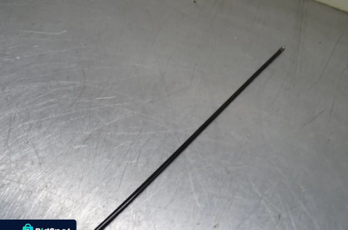 VW PASSAT B5 LIFT KOMBI 1.9TDI LINKA MASKI 3B1823531D