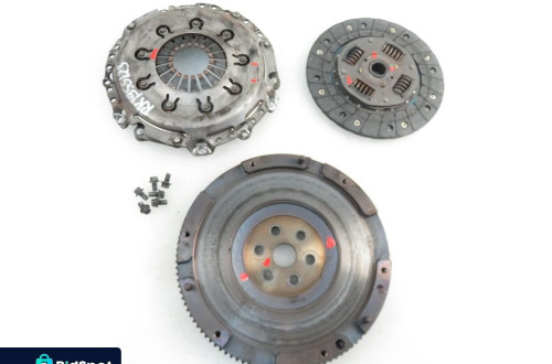 KOŁO ZAMACHOWE MAZDA 5 323017716 123060710