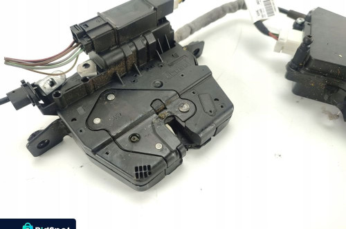 ZAMEK KLAPY BAGAŻNIKA DOCIĄG BMW F07 GT 912935 913125