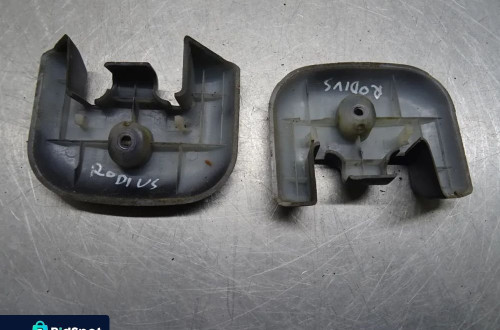 SSANGYONG RODIUS I 04-07 ZAŚLEPKA ZAWIASÓW KLAPY LEWA PRAWA