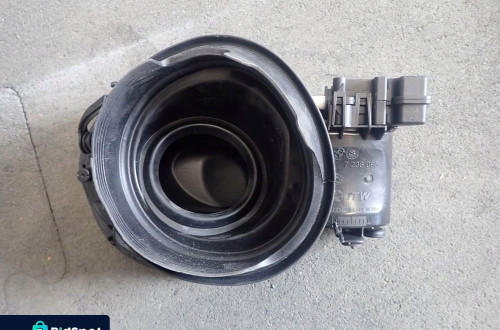 Wlew paliwa BMW 1 F20 7238095 nowy oryginał