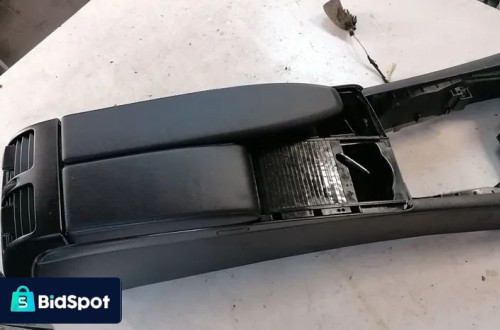 MERCEDES E W207 TUNEL ŚRODKOWY PODŁOKIETNIK