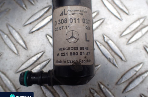 SPRYSKIWACZ LAMPY LEWY MERCEDES W221 2218600147 RADOM