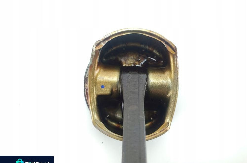 TŁOK KORBOWÓD MERCEDES C W203 S203 CL203 1.8 KOMPRESSOR 163KM 271.940