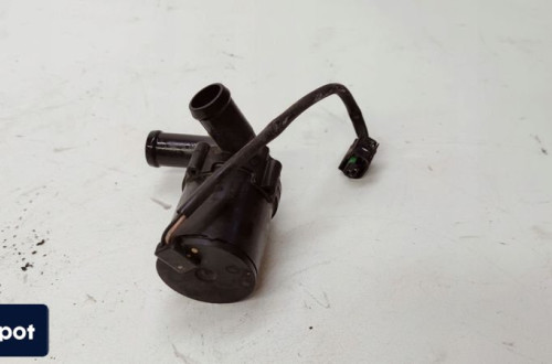 DODATKOWA POMPA WODY WEBASTO AUDI A6 C6 9005470E