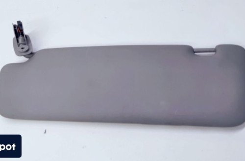 OSŁONA PRZECIWSŁONECZN PRAWA AUDI A4 B6 8E0857552A