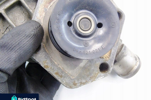 Pompa Wody Łapa Silnika 1.4 8V Mpi Skoda Fabia I 047121019T