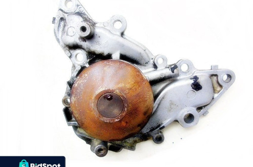 Pompa Wody 2.5 V6 Cirrus Stratus Sebring Galant