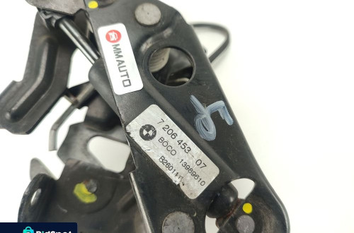 ZAMEK AKTYWNY MASKI LEWY BMW F07 GT 7206453