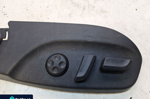 PANEL REGULACJI FOTELA LEWY AUDI A4 B7 A6 C6 8E0959747A