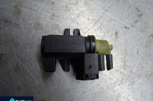 OPEL ZAFIRA B LIFT 1.7CDTI ZAWÓR PODCIŚNIENIA 8981056561