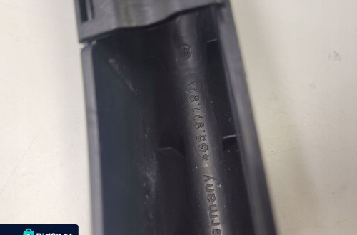 OSŁONA ZAWIASU TYŁ AUDI A6 C7 SEDAN 4G5971821