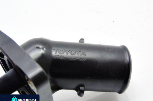 Obudowa Termostatu 3.0 V6 Vvti Gs300 Is300 Crown