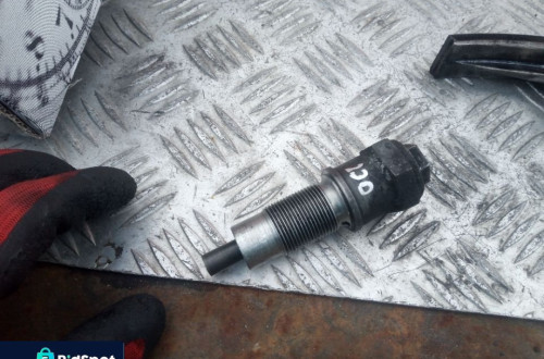 mercedes vito w638 638 2.3d napinacz rozrzadu