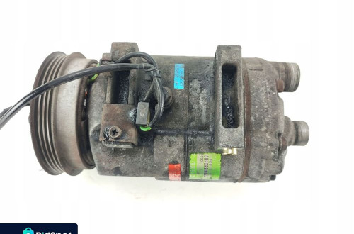 SPRĘŻARKA KLIMATYZACJI VW PASSAT B5 A4 B5 1.9 TDI 110KM 8D0260805D