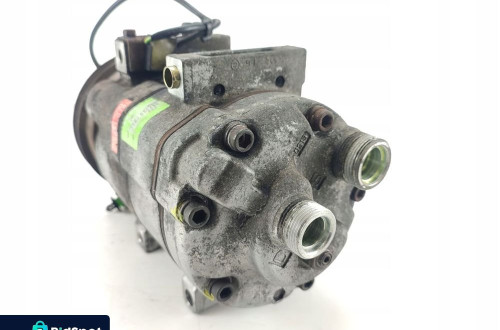 SPRĘŻARKA KLIMATYZACJI VW PASSAT B5 A4 B5 1.9 TDI 110KM 8D0260805D