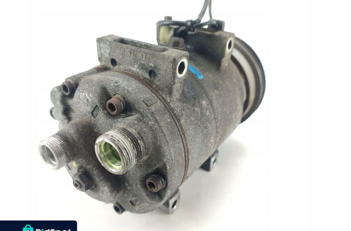 SPRĘŻARKA KLIMATYZACJI VW PASSAT B5 A4 B5 1.9 TDI 110KM 8D0260805D