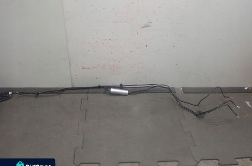 Przewody paliwowe AUDI 8T0127401A