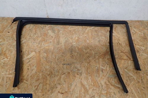 NOWA USZCZELKA DRZWI LEWY TYŁ VW PASSAT B8 KOMBI