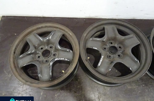 FELGI STALOWE STALÓWKI STRUKTURALNE OPEL 5X105 R16 CZUJNIKI