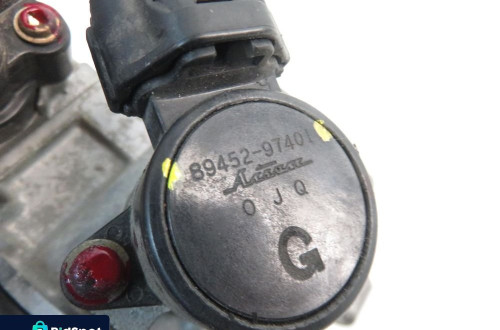 PRZEPUSTNICA DAIHATSU YRV 1.3 2227097401 1368001840 8945297401