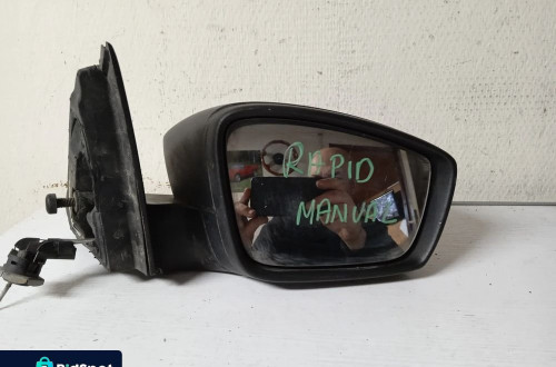 LUSTERKO PRAWE MANUALNE SKODA RAPID