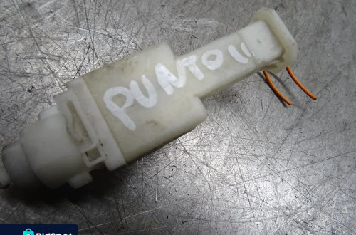 FIAT PUNTO II 99-03 1.2B CZUJNIK STOPU 51713873