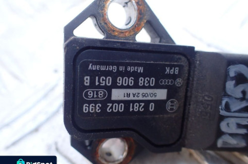 CZUJNIK DOŁADOWANIA CIŚNIENIA 038906051B RADOM