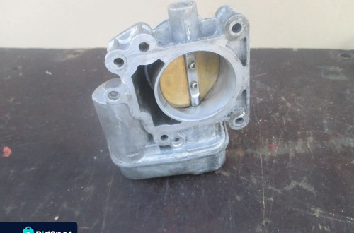 Przepustnica Opel Zafira Vectra Signum 12568796