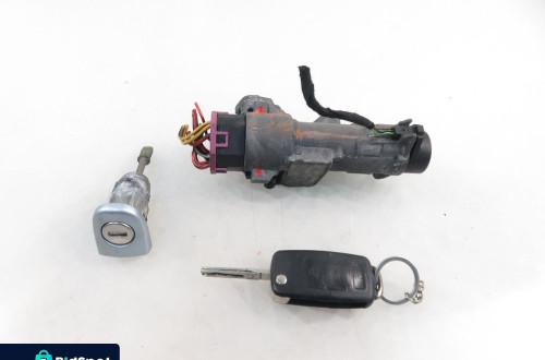 STACYJKA WKŁADKA VW PASSAT B5 FL 4B0905851C
