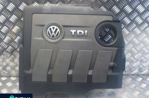 VOLKSWAGEN PASSAT B7 1.6TDI POKRYWA OSŁONA SILNIKA 03L103925AR